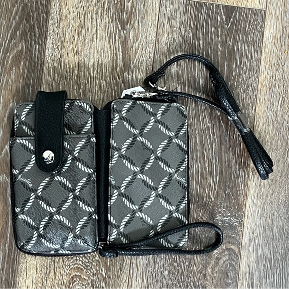 Nautica Women's Wallet Phone
Case Wristlet Cross Body Purse... - Picture 3 of 4